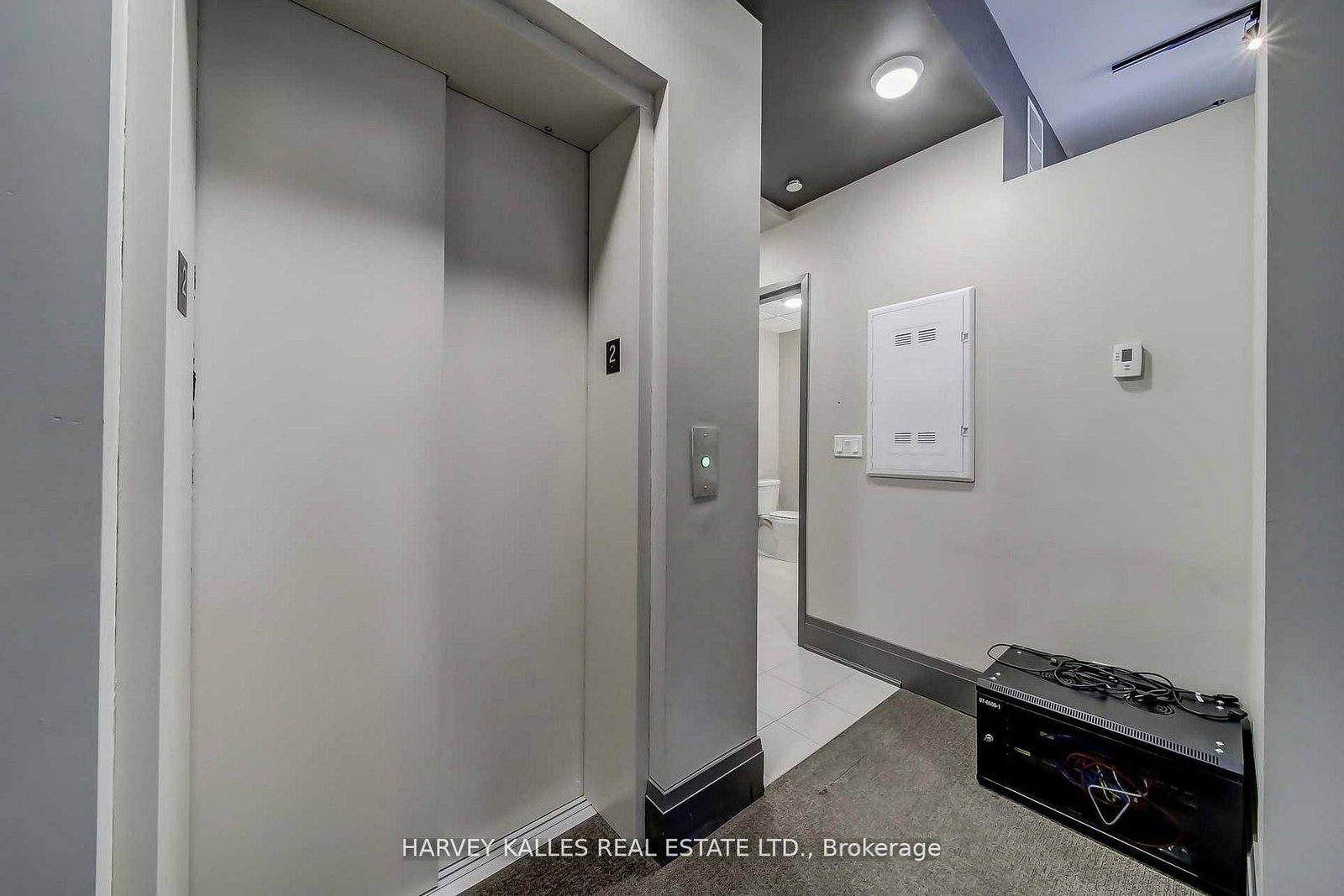 2078 Avenue Road - Photo 23