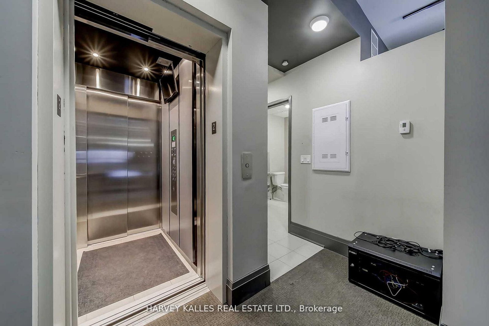 2078 Avenue Road - Photo 25