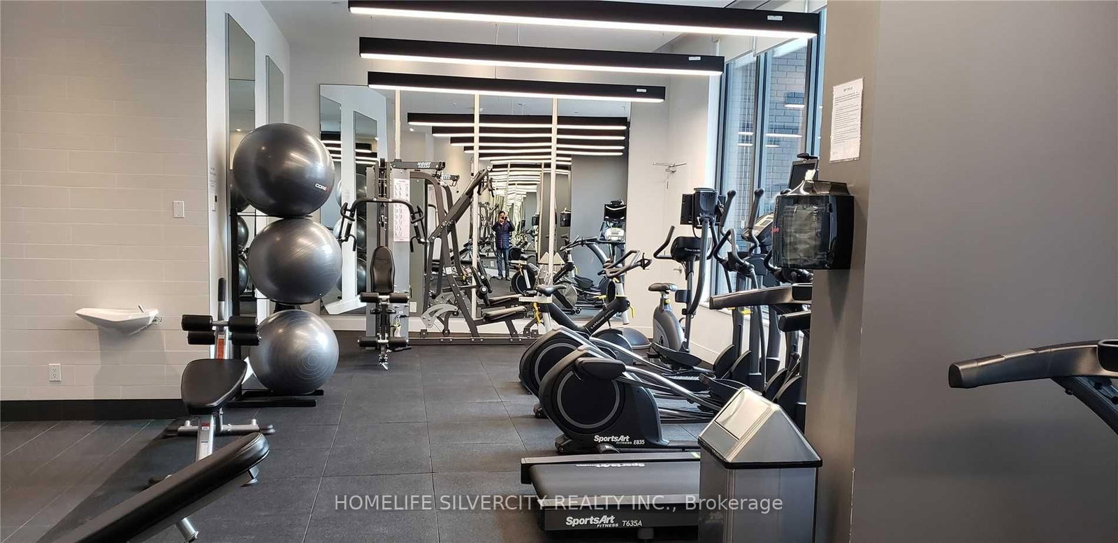 7 KENASTON Gardens, Unit 705 - Photo 11