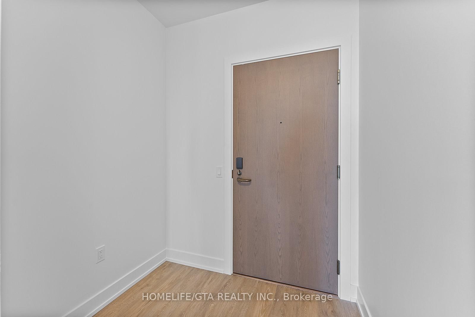 20 Inn On The Park Drive, Unit 938 - Photo 4