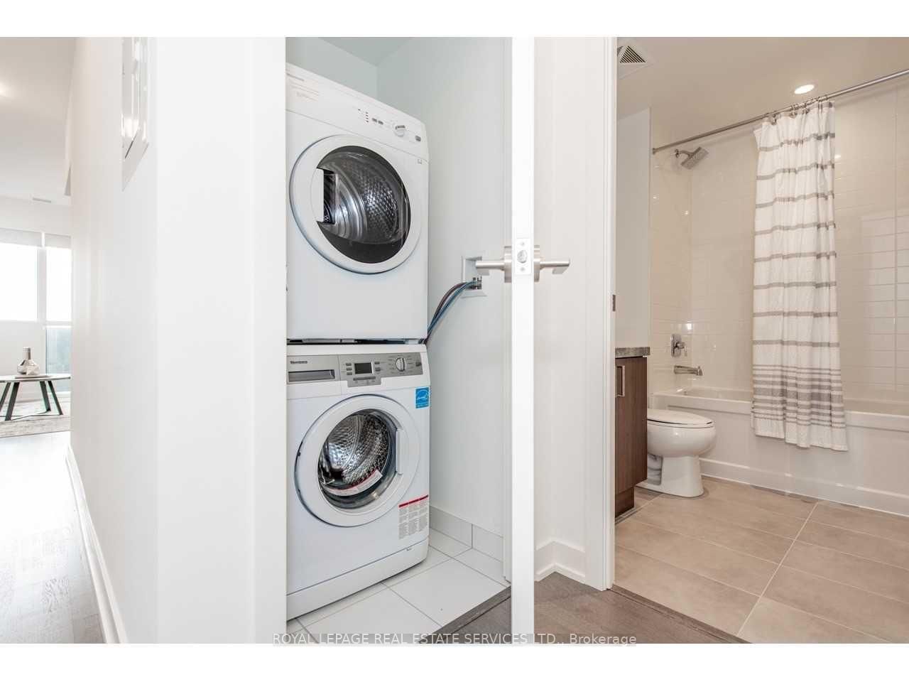 Condo for sale at 418-501 St Clair Avenue, Toronto, Ontario, M5P 0A2 - Casa Loma - MLS: C13008558