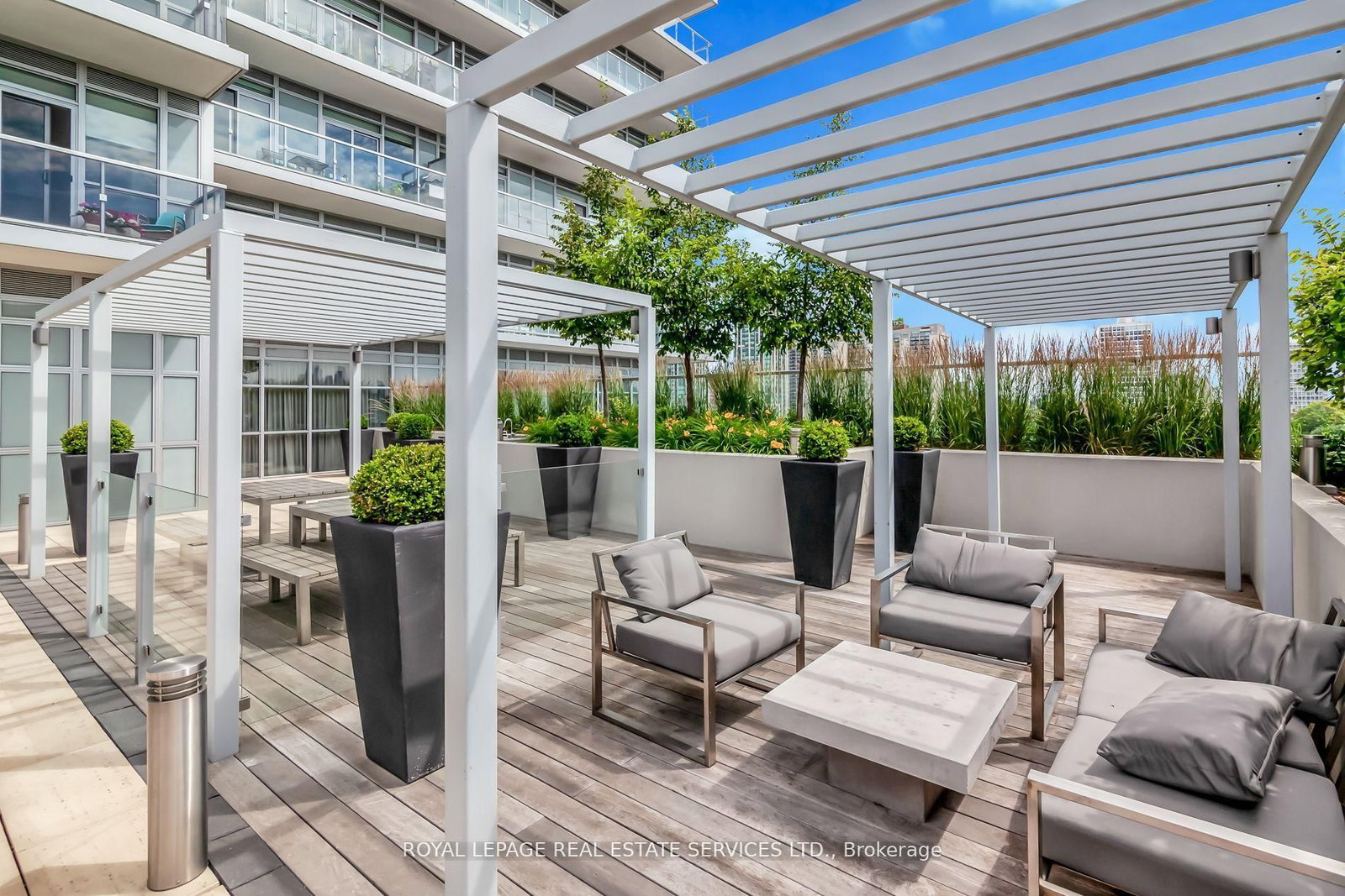 Condo for sale at 418-501 St Clair Avenue, Toronto, Ontario, M5P 0A2 - Casa Loma - MLS: C13008558