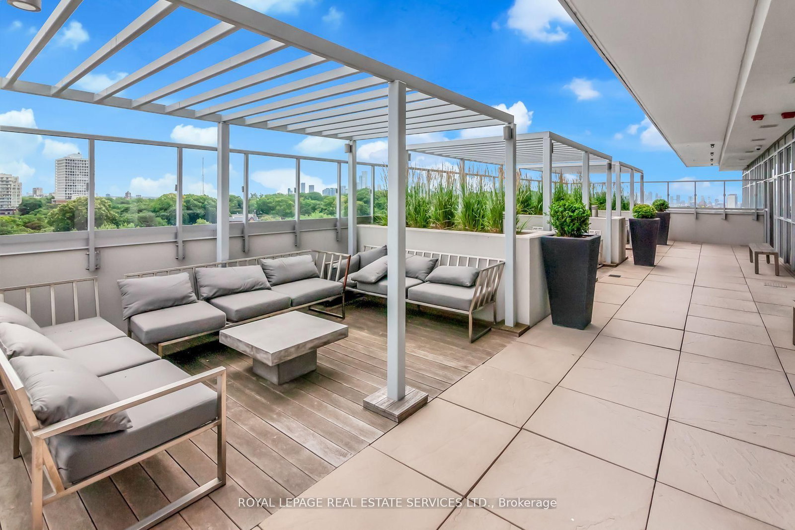 Condo for sale at 418-501 St Clair Avenue, Toronto, Ontario, M5P 0A2 - Casa Loma - MLS: C13008558