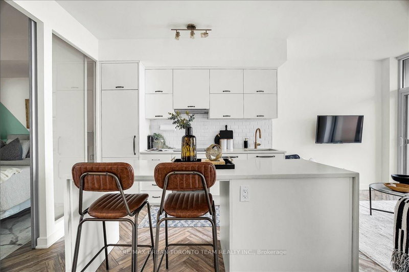 511 - 106 Dovercourt Rd, Toronto, M6J 0G4 | Image 3