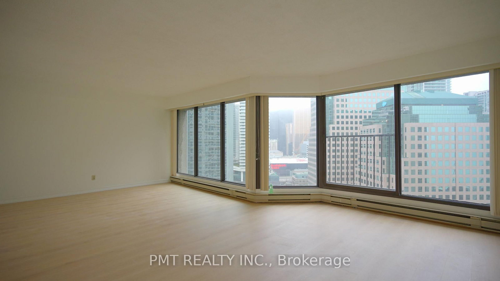65 Harbour Square, Unit 2107 - Photo 11