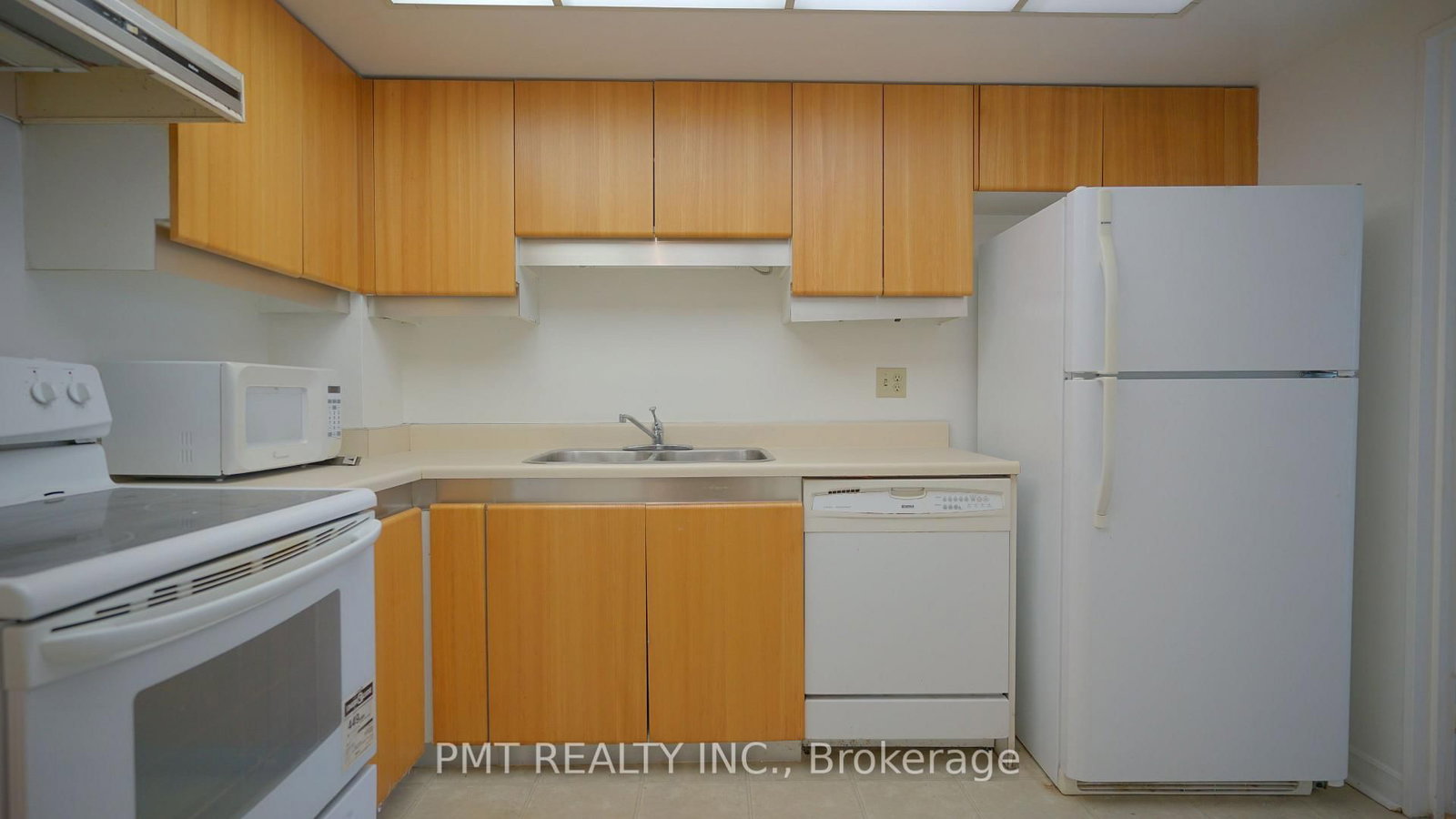 65 Harbour Square, Unit 2107 - Photo 4