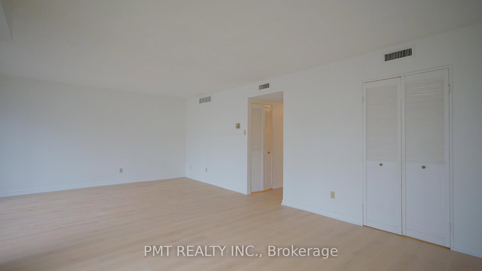 65 Harbour Square, Unit 2107 - Photo 6