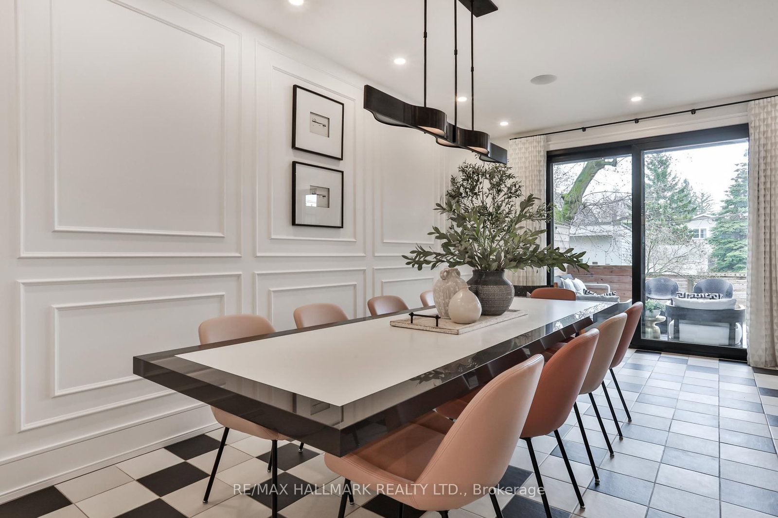 Detached House for sale at 553 Davisville Avenue, Toronto, Ontario, M4S 1J2 - Mount Pleasant East - MLS: C13008834