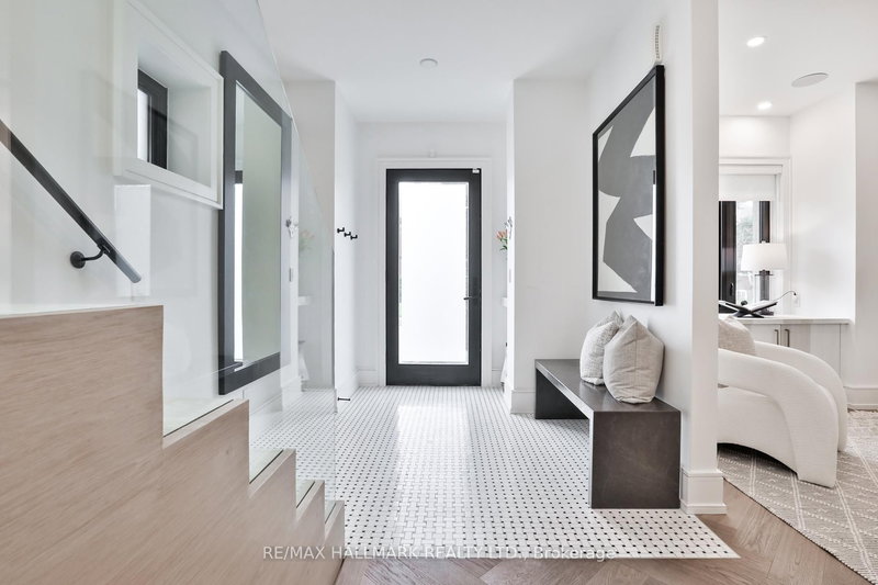 553 Davisville Ave, Toronto, M4S 1J2 | Image 3