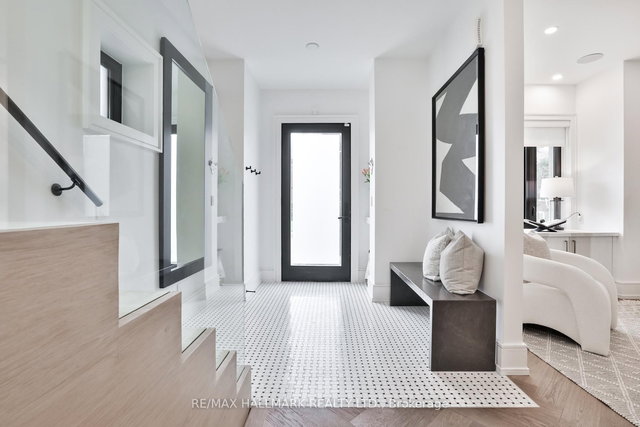 553 Davisville Avenue