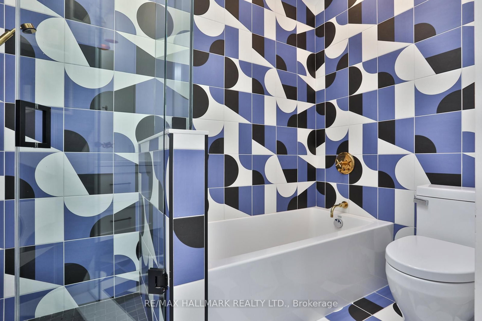 Detached House for sale at 553 Davisville Avenue, Toronto, Ontario, M4S 1J2 - Mount Pleasant East - MLS: C13008834