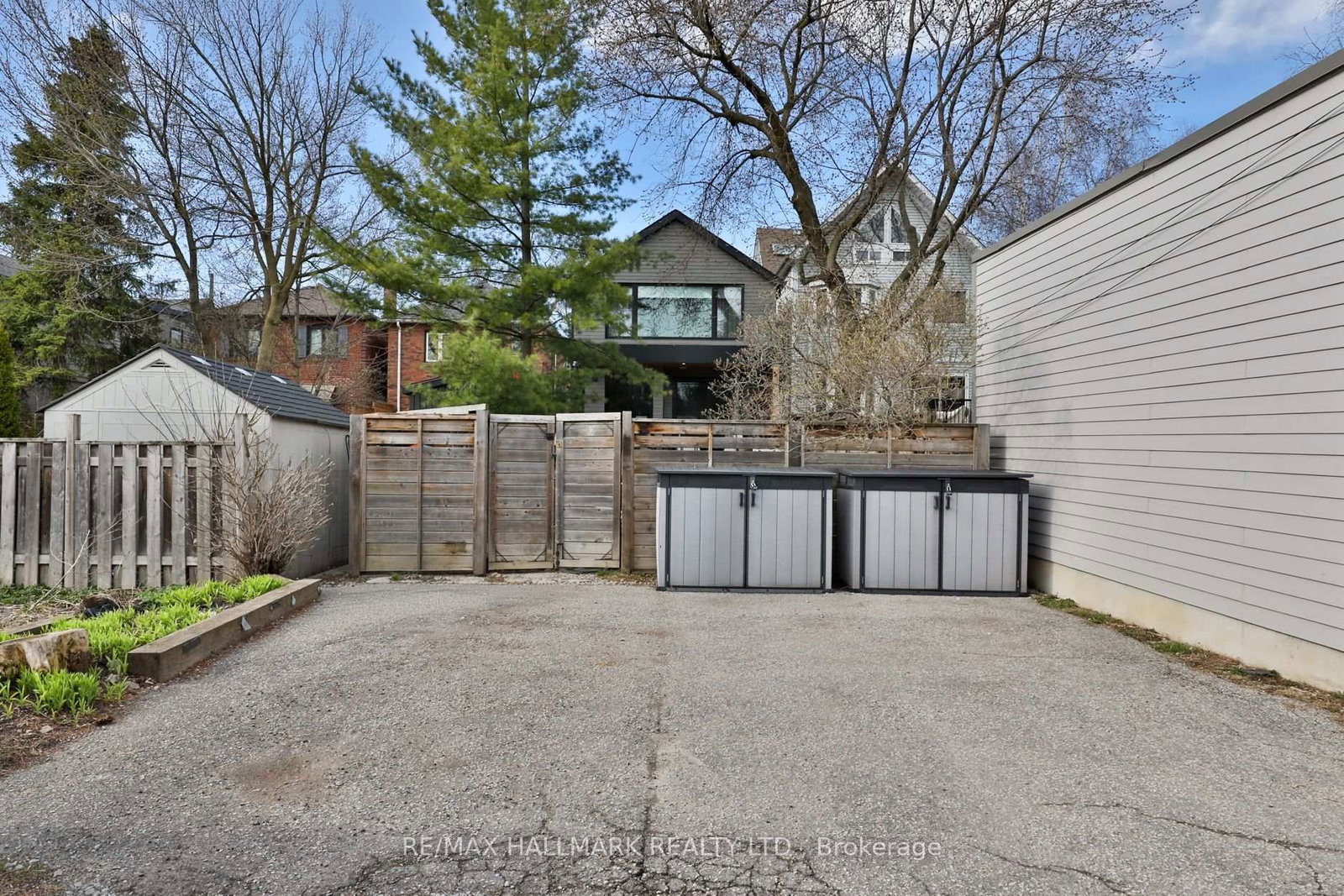 Detached House for sale at 553 Davisville Avenue, Toronto, Ontario, M4S 1J2 - Mount Pleasant East - MLS: C13008834