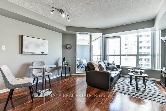 228 Queens Quay W, Unit 803 - Photo 4