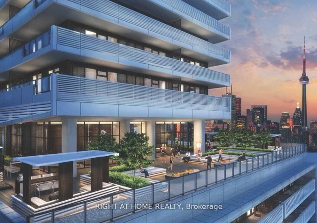 311 - 2221 Yonge Street