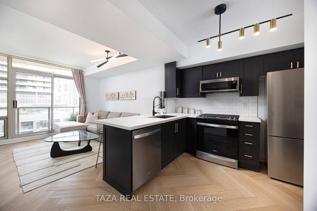 1705 - 10 Navy Wharf Court