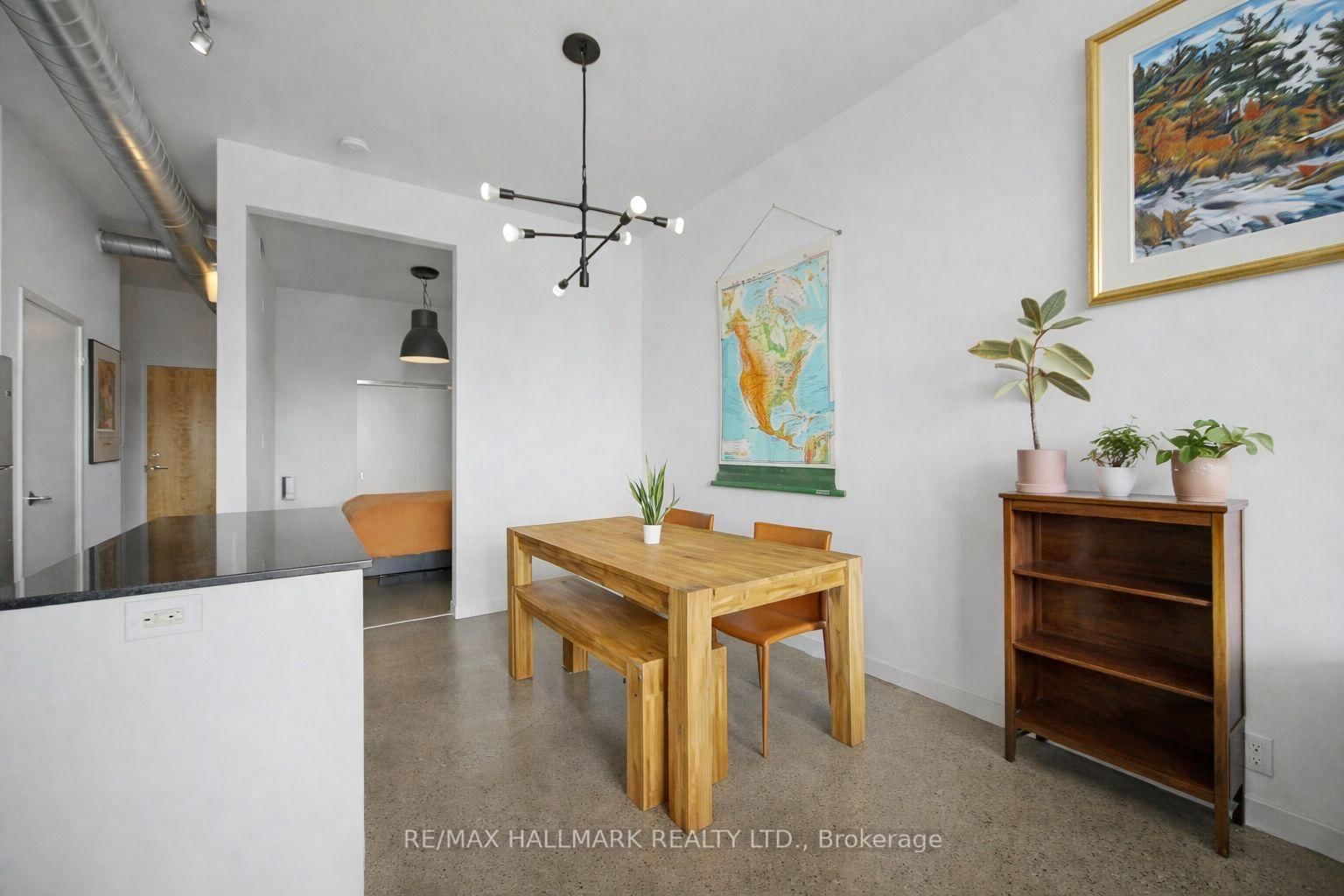 Condo for sale at 819-510 KING Street, Toronto, Ontario, M5A 1M1 - Moss Park - MLS: C13009038