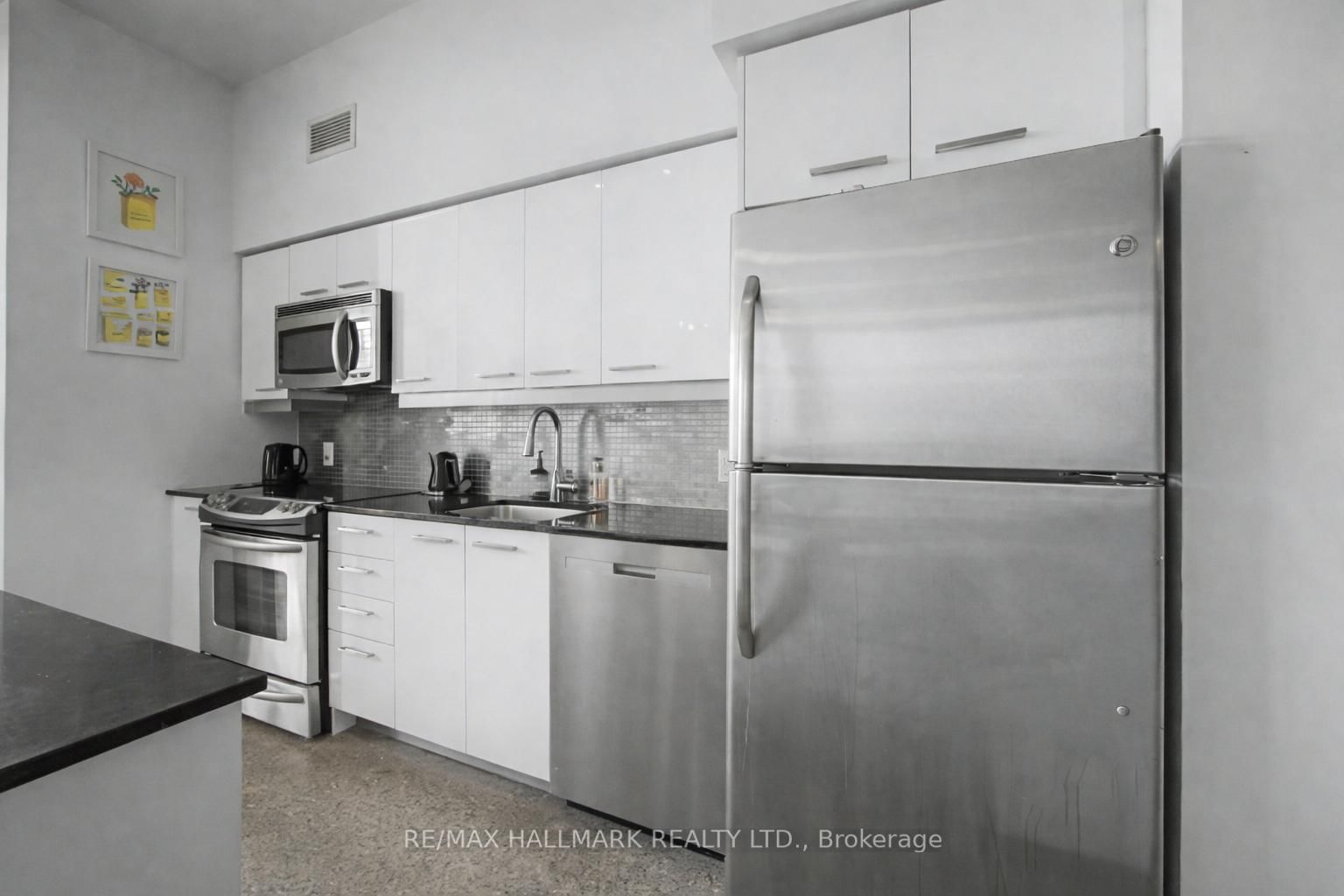 Condo for sale at 819-510 KING Street, Toronto, Ontario, M5A 1M1 - Moss Park - MLS: C13009038