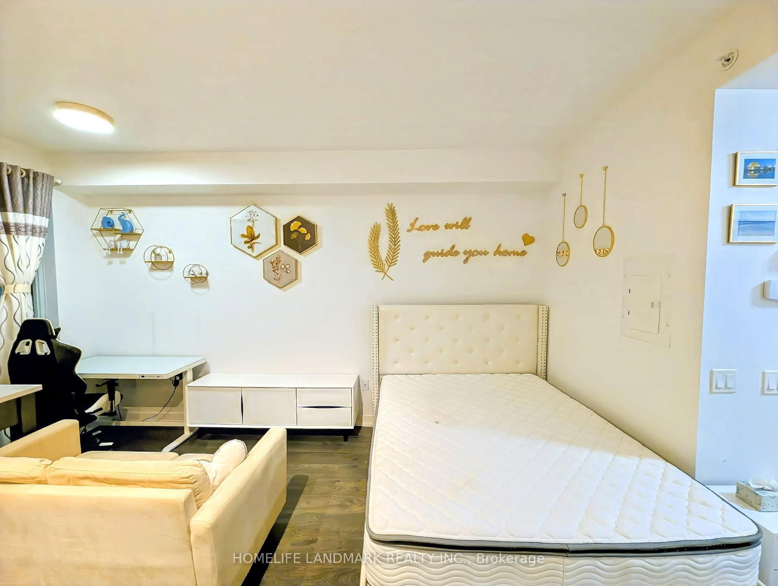 38 Iannuzzi Street, Unit 1502