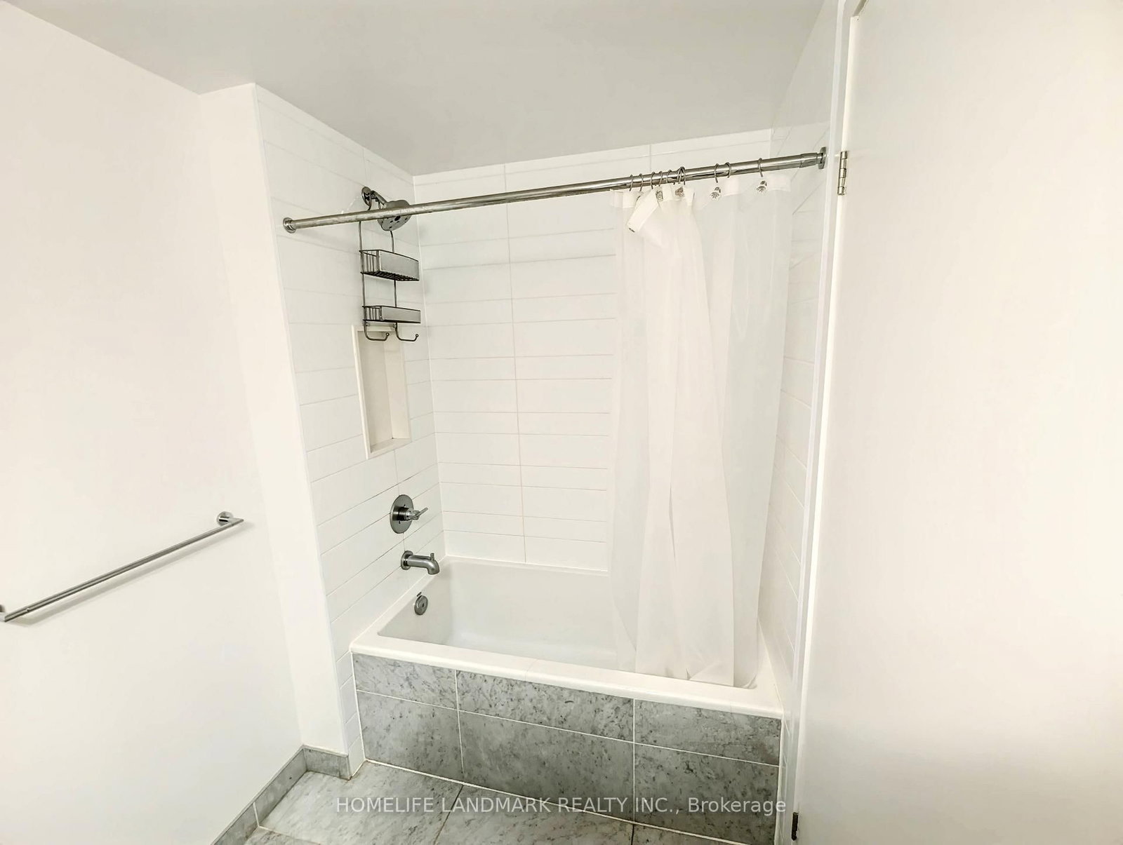 38 Iannuzzi Street, Unit 1502 - Photo 10