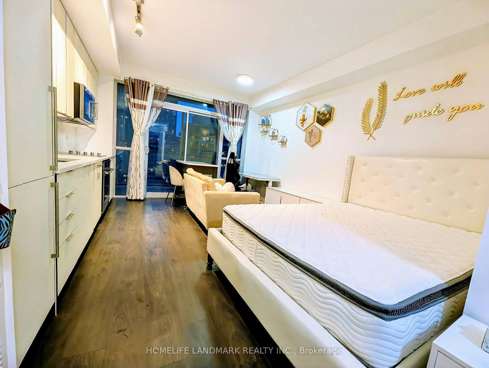 38 Iannuzzi Street, Unit 1502 - Photo 2