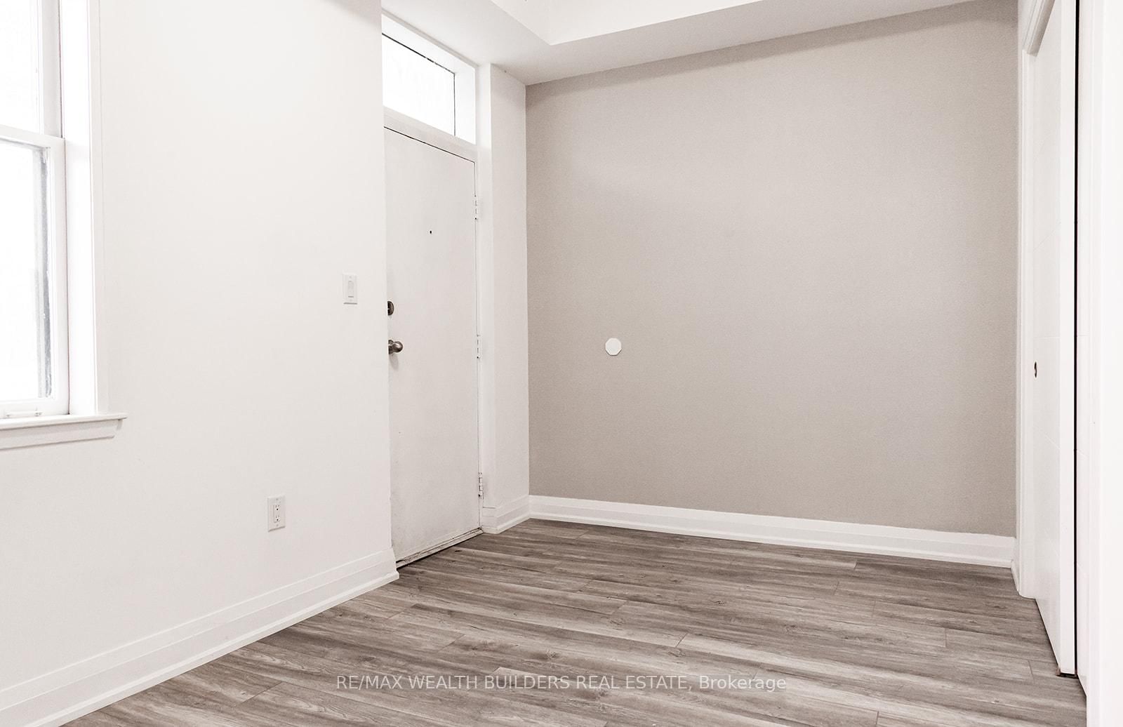 4-207 Jarvis Street, Toronto, ON, photo 5