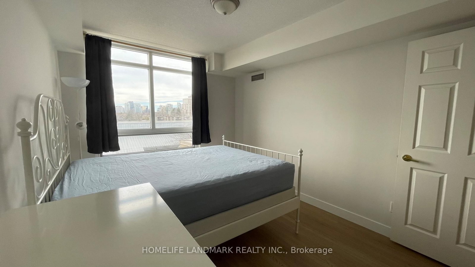 18 Kenaston Gardens, Unit 501 - Photo 8