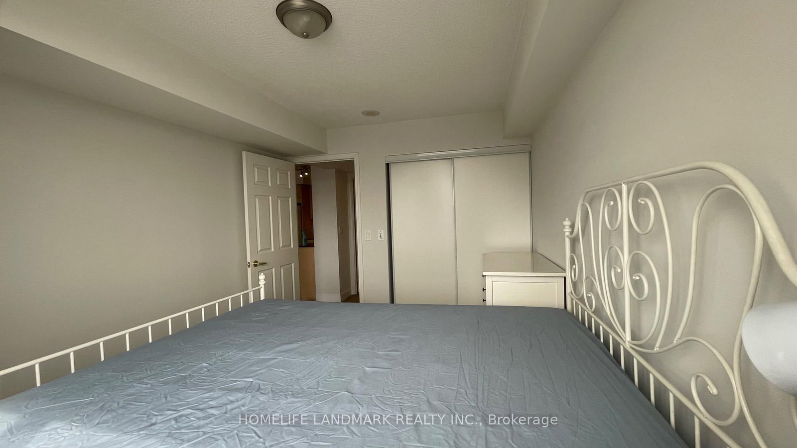 18 Kenaston Gardens, Unit 501 - Photo 9