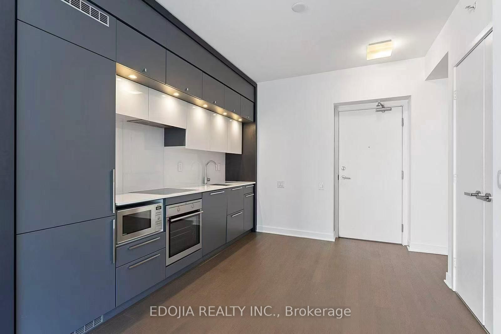 15 Grenville Street, Unit 4905 - Photo 3