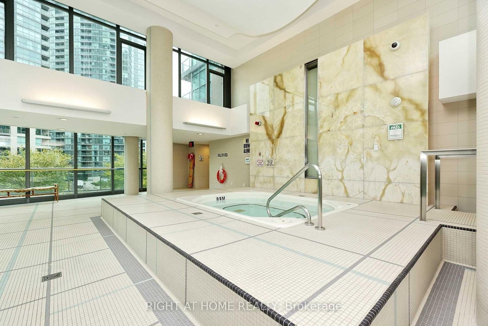 209 Fort York Boulevard, Unit 1161 - Photo 23