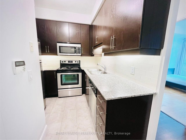 514 - 38 The Esplanade