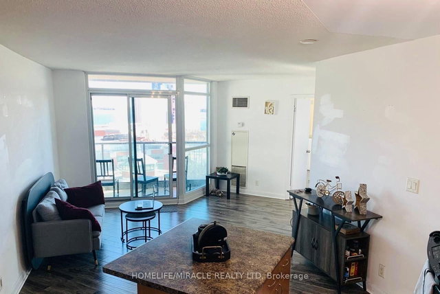 1005 - 600 Fleet Street