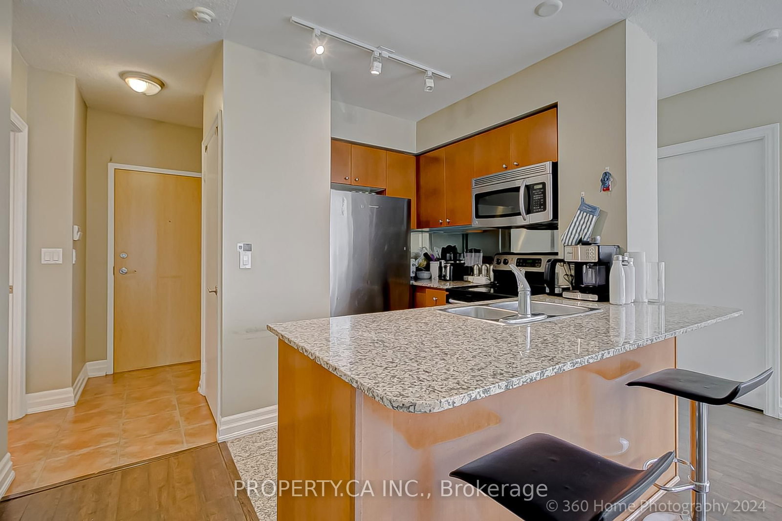 Condo for sale at 702-8 Scollard Street, Toronto, Ontario, M5R 1M2 - Annex - MLS: C13009570