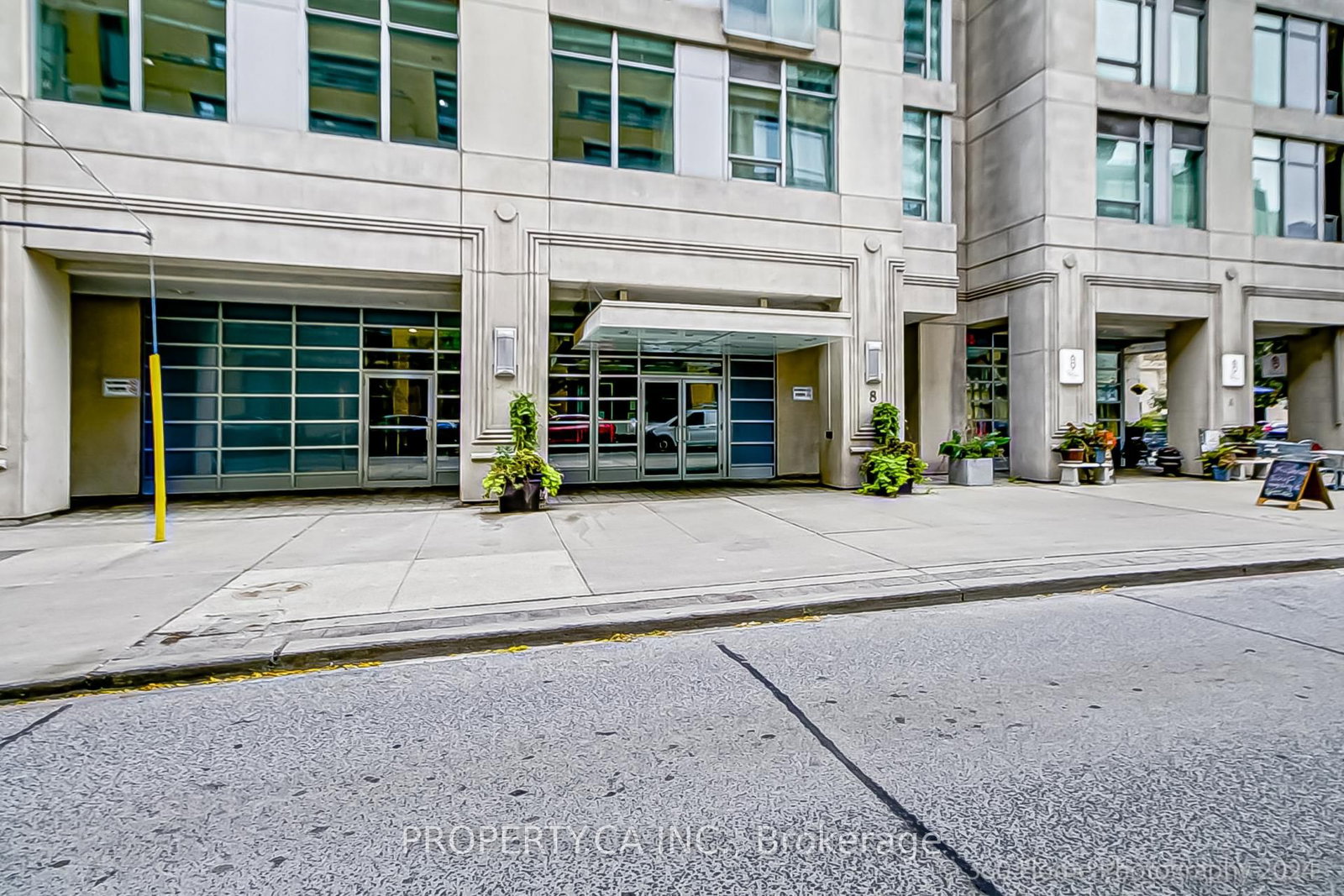 Condo for sale at 702-8 Scollard Street, Toronto, Ontario, M5R 1M2 - Annex - MLS: C13009570