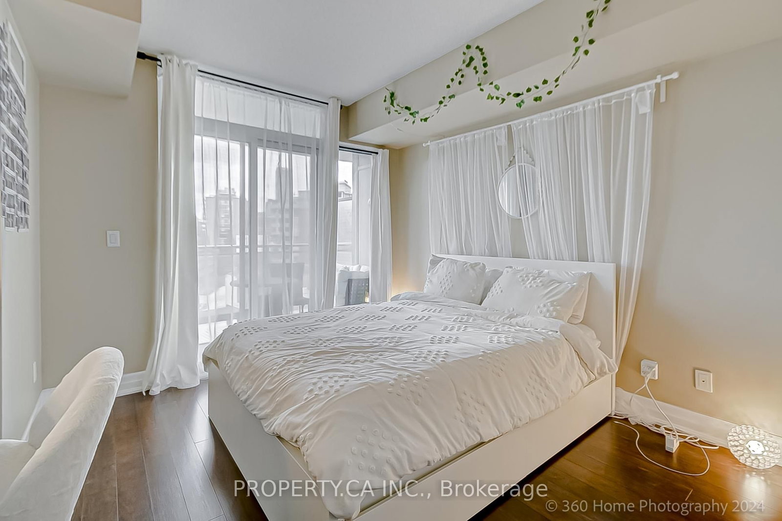 Condo for sale at 702-8 Scollard Street, Toronto, Ontario, M5R 1M2 - Annex - MLS: C13009570