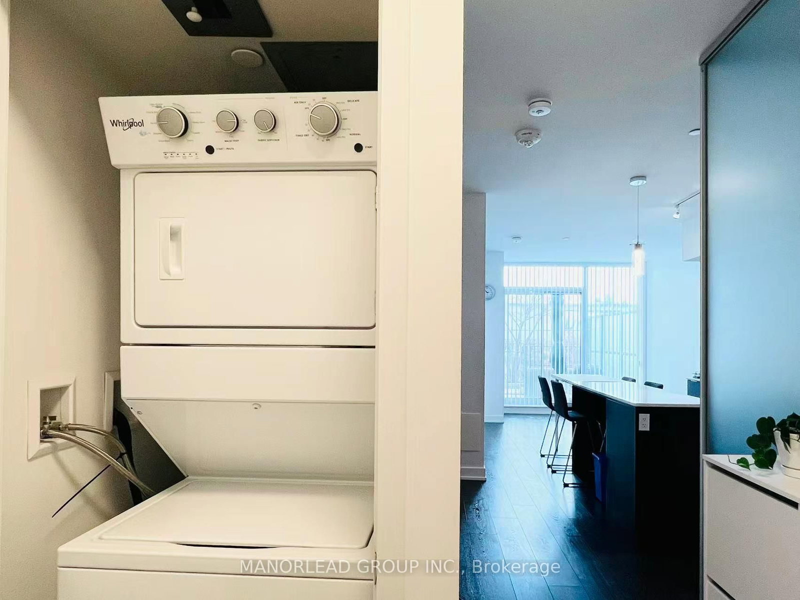 31 Tippett Road, Unit 109 - Photo 17