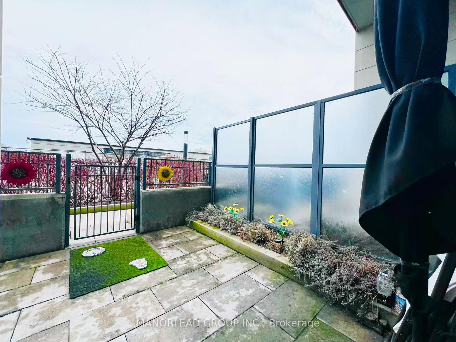 31 Tippett Road, Unit 109 - Photo 18