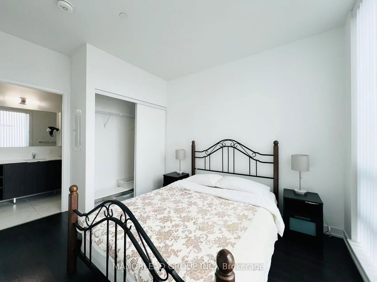 31 Tippett Road, Unit 109 - Photo 8