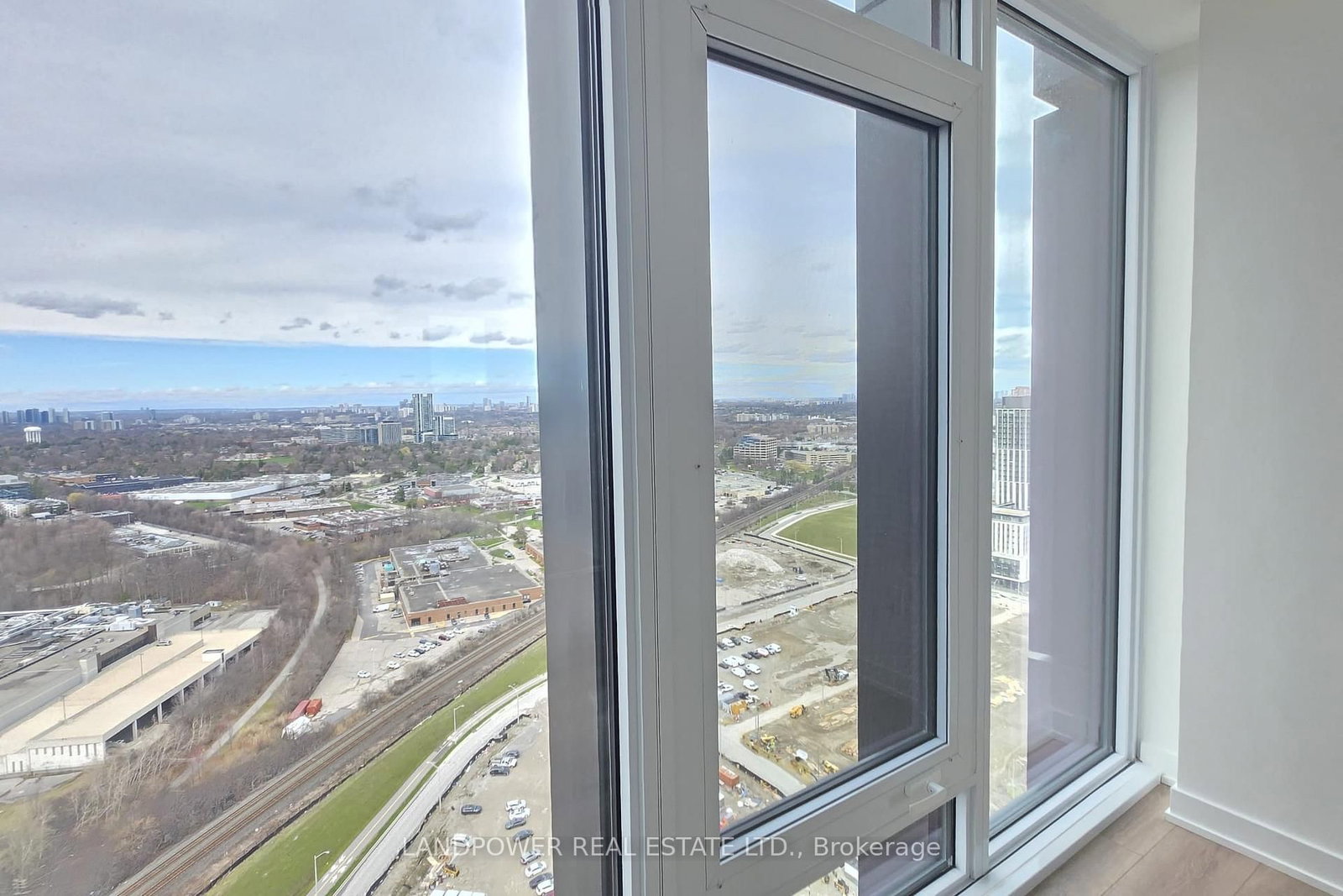 1 Quarrington Lane, Unit 3307 - Photo 16