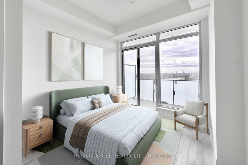 S1113 - 8 Olympic Gdns, Toronto, M2M 0B9 | Image 3