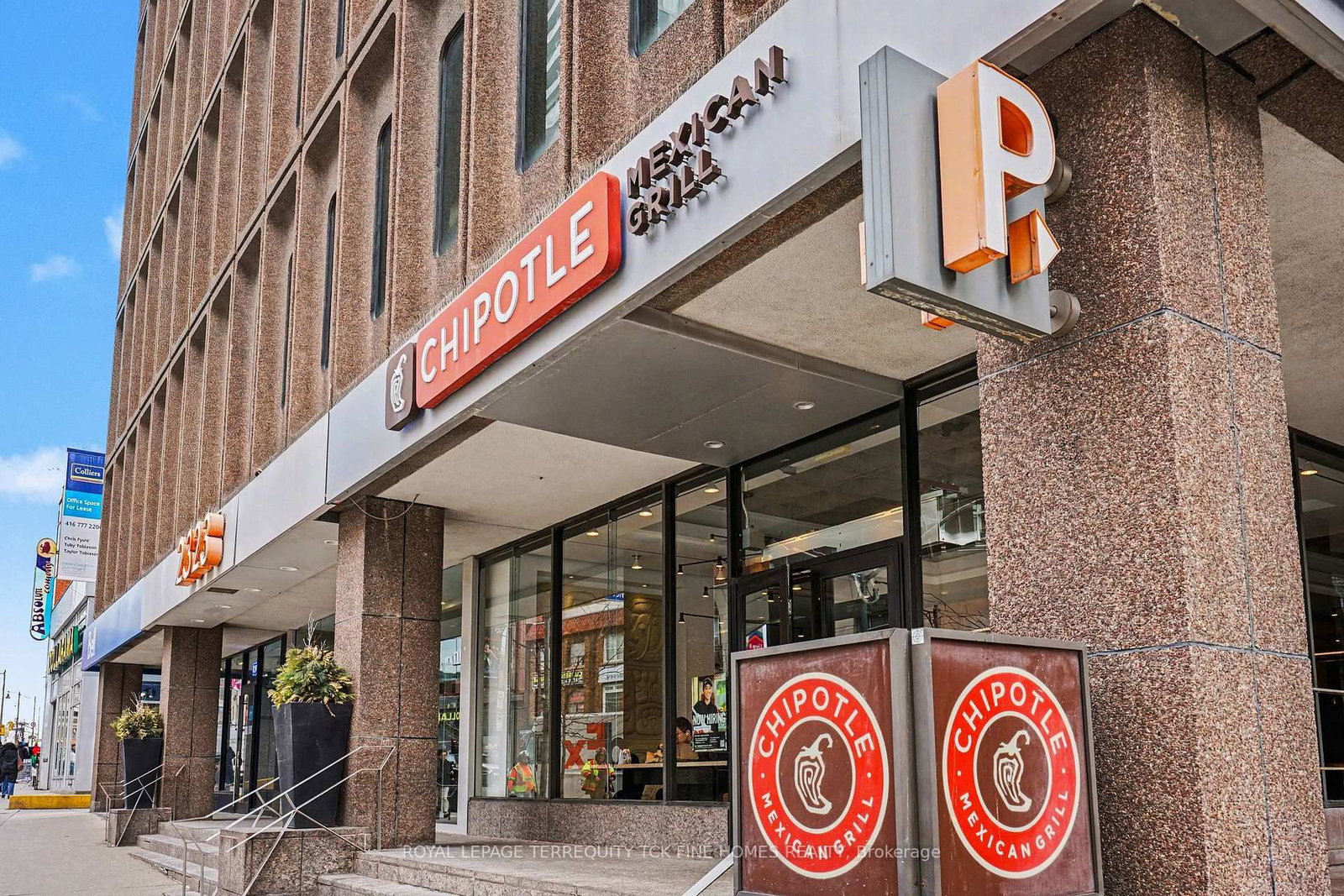 Condo for sale at 1009-398 Eglinton Avenue, Toronto, Ontario, M4P 3H8 - Mount Pleasant East - MLS: C13009670