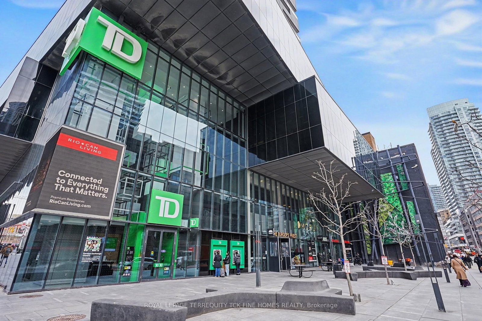 Condo for sale at 1009-398 Eglinton Avenue, Toronto, Ontario, M4P 3H8 - Mount Pleasant East - MLS: C13009670