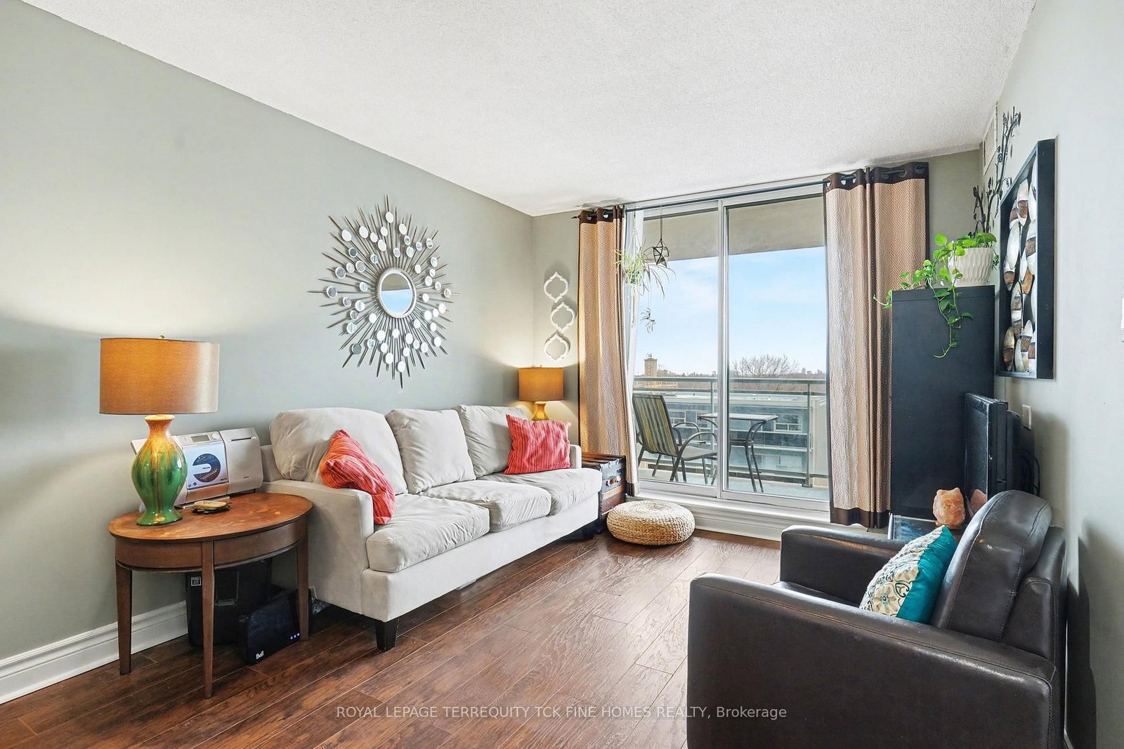 398 Eglinton Avenue E, Unit 1009 - Photo 5