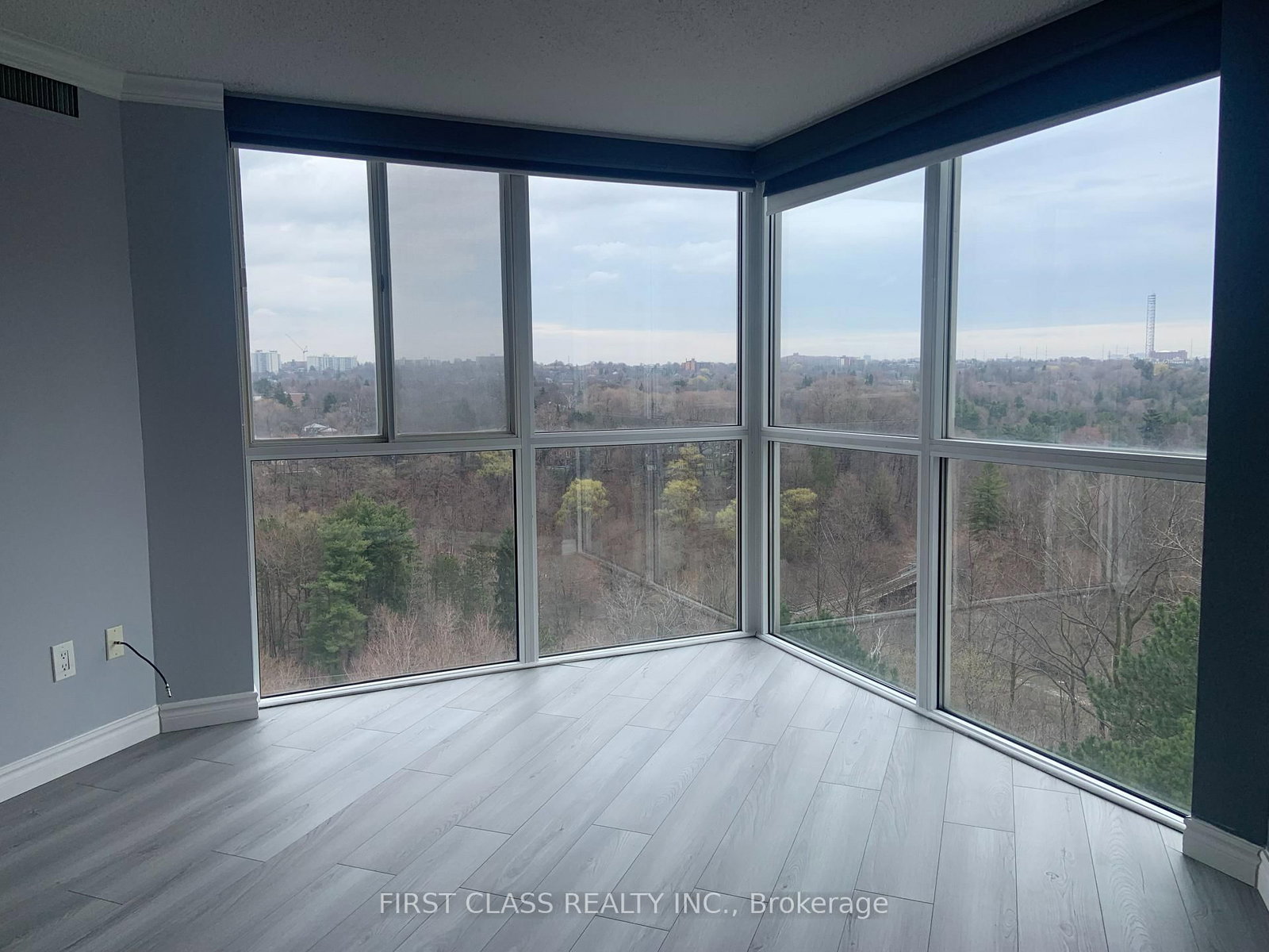 7 Concorde Place, Unit 701 - Photo 4