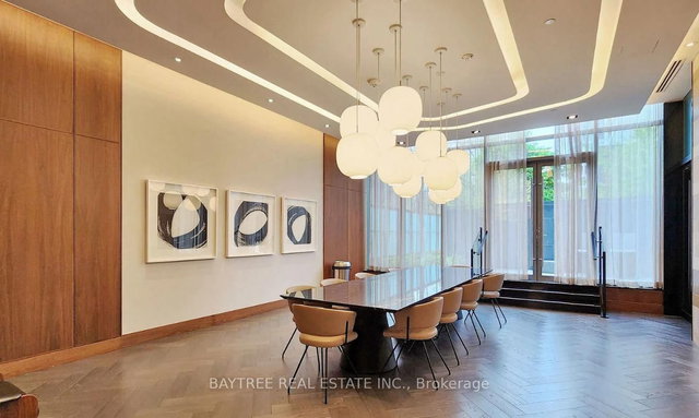 1613 - 125 Redpath Avenue