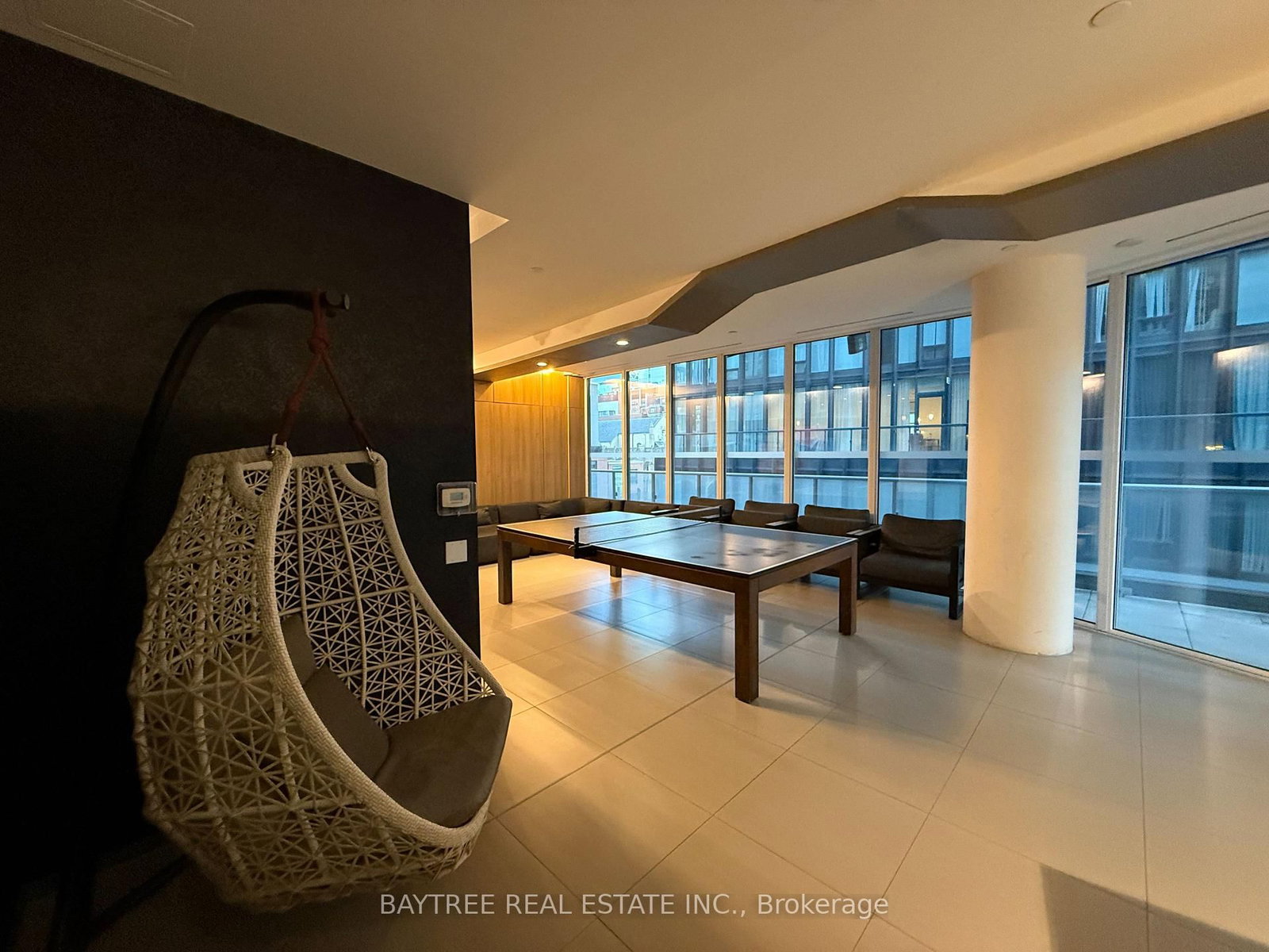 68 Shuter Street, Unit 606 - Photo 4