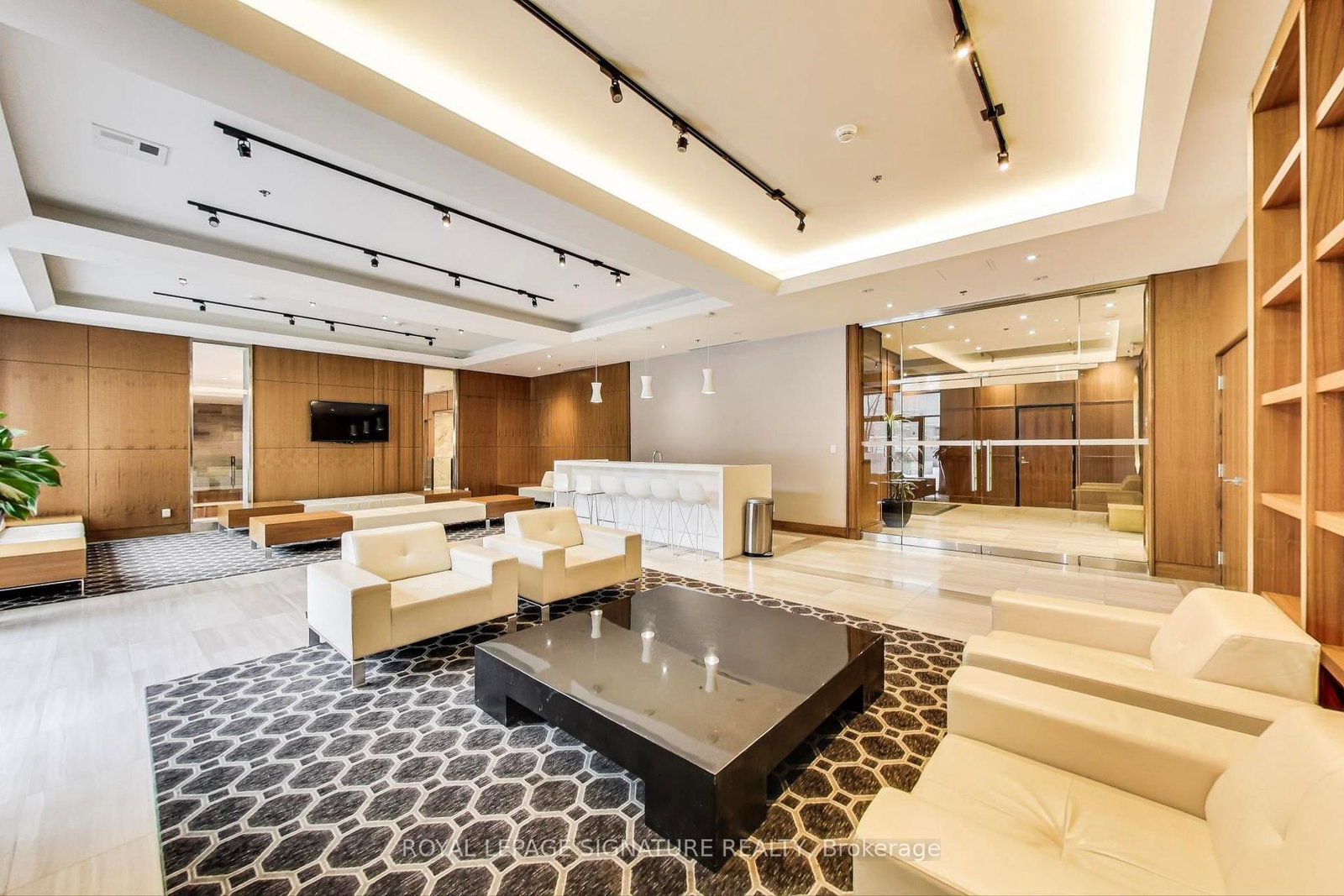 Condo for sale at 1826-111 St Clair Avenue, Toronto, Ontario, M4V 1N5 - Yonge-St. Clair - MLS: C13009794