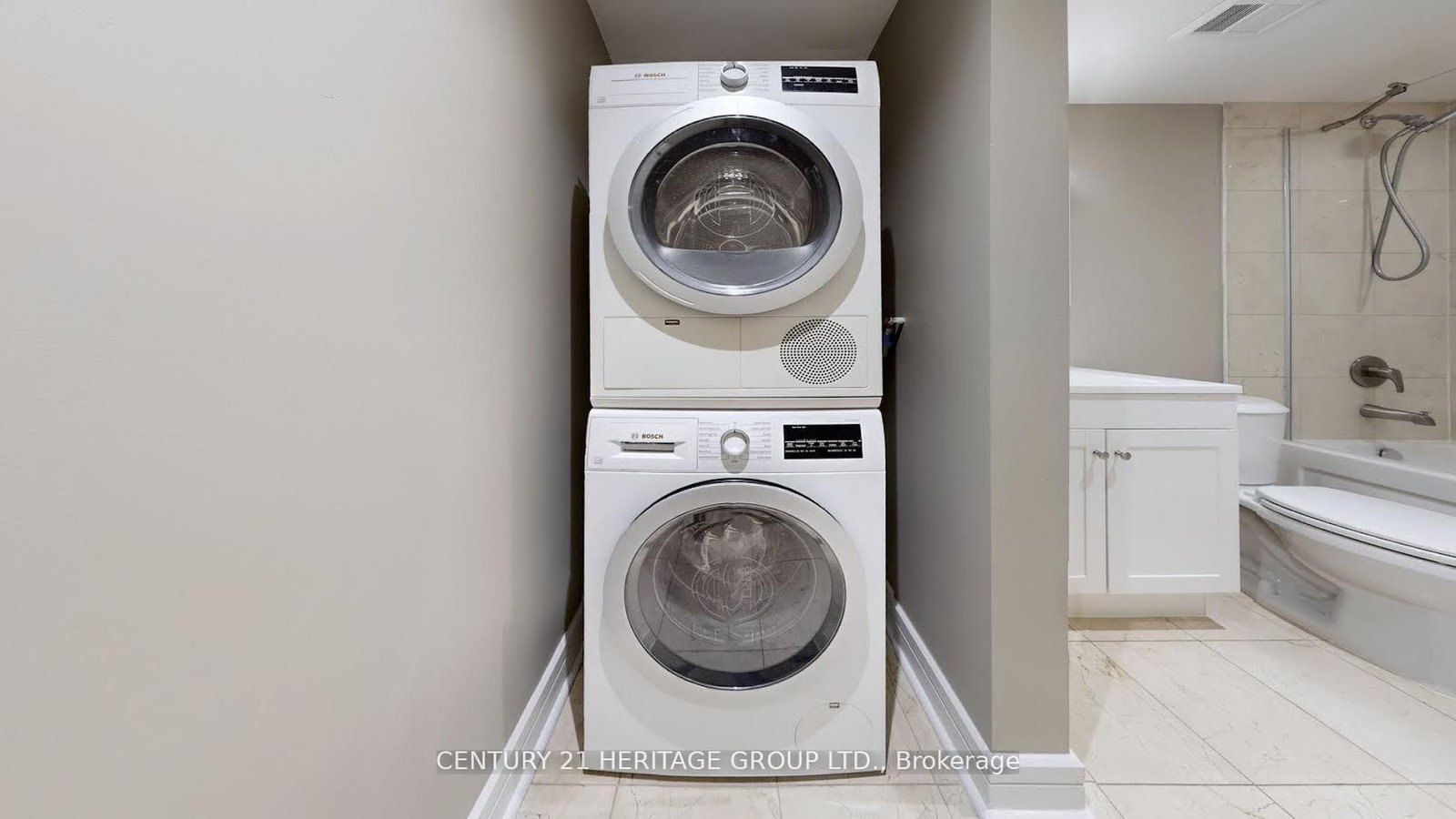 1 Avondale Avenue, Unit 910 - Photo 17