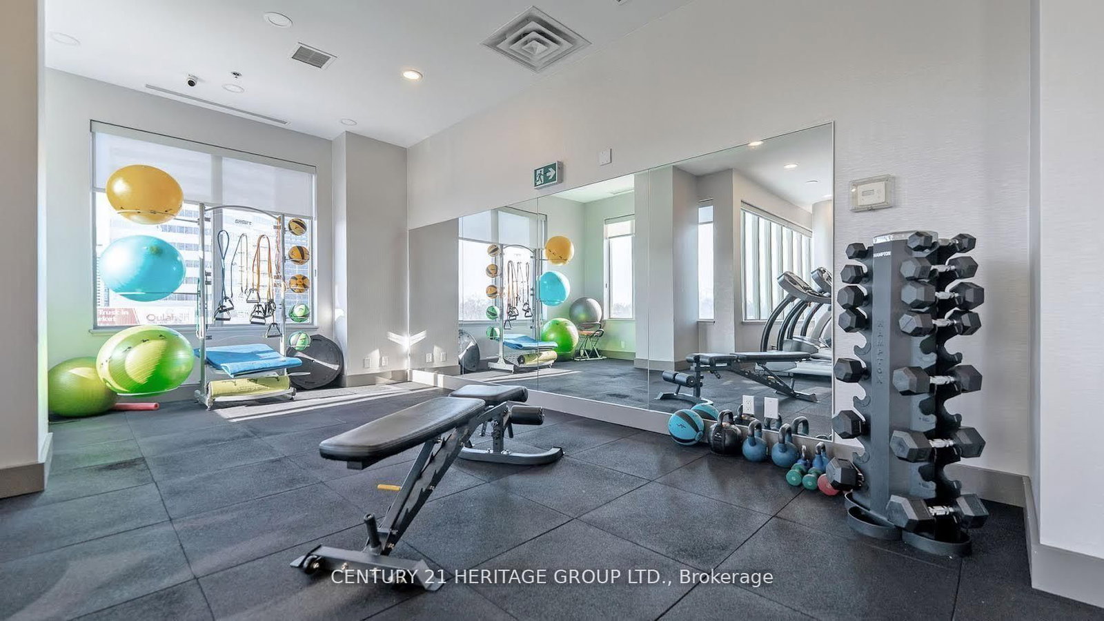 1 Avondale Avenue, Unit 910 - Photo 25