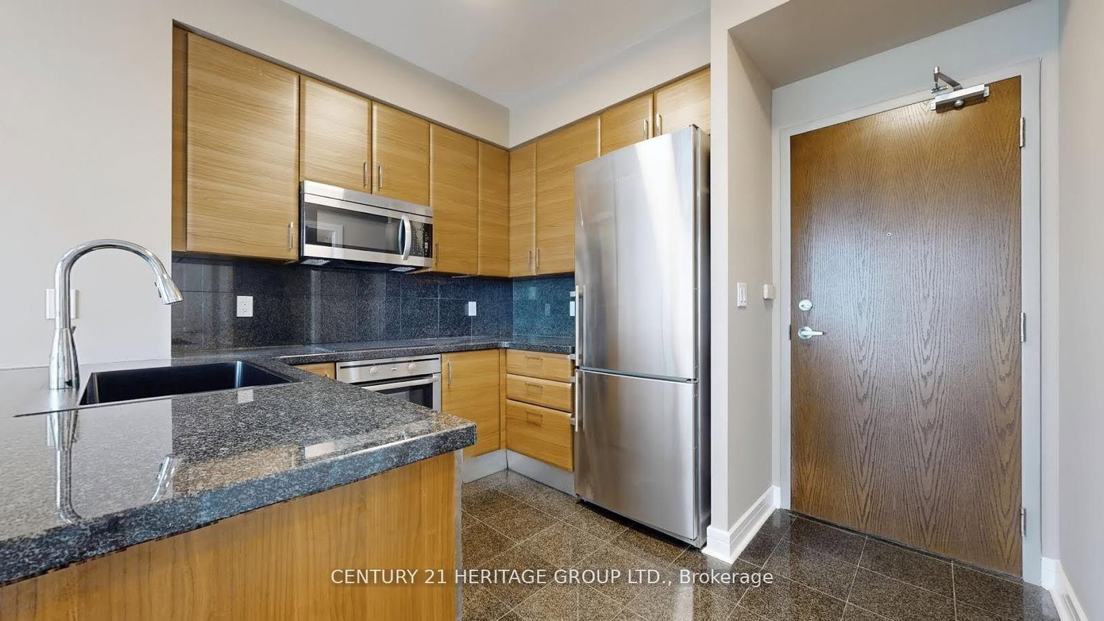 1 Avondale Avenue, Unit 910 - Photo 5