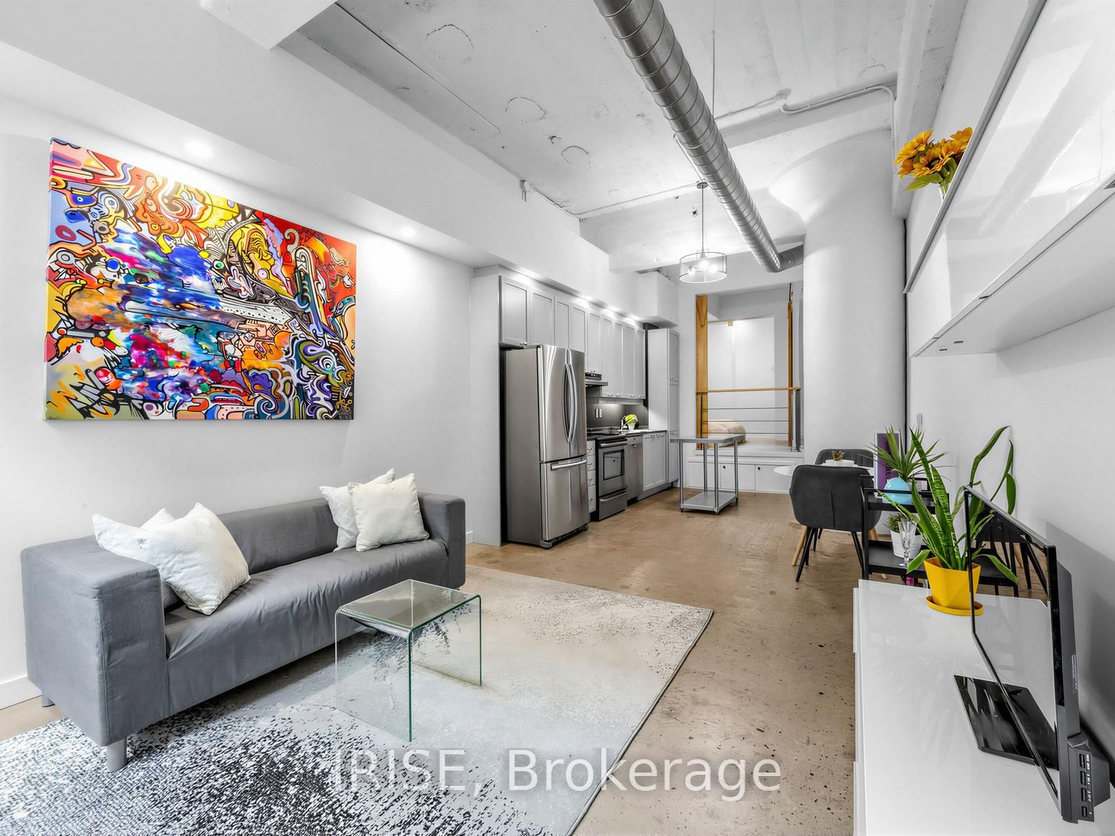 Listing Image 7